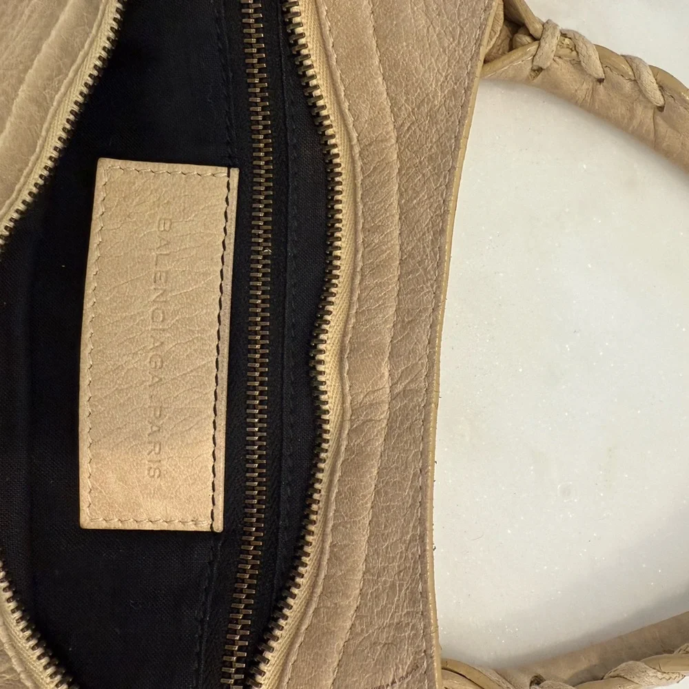 Balenciaga Classic City Bag  I  praline lambskin leather - Picture 4 of 5